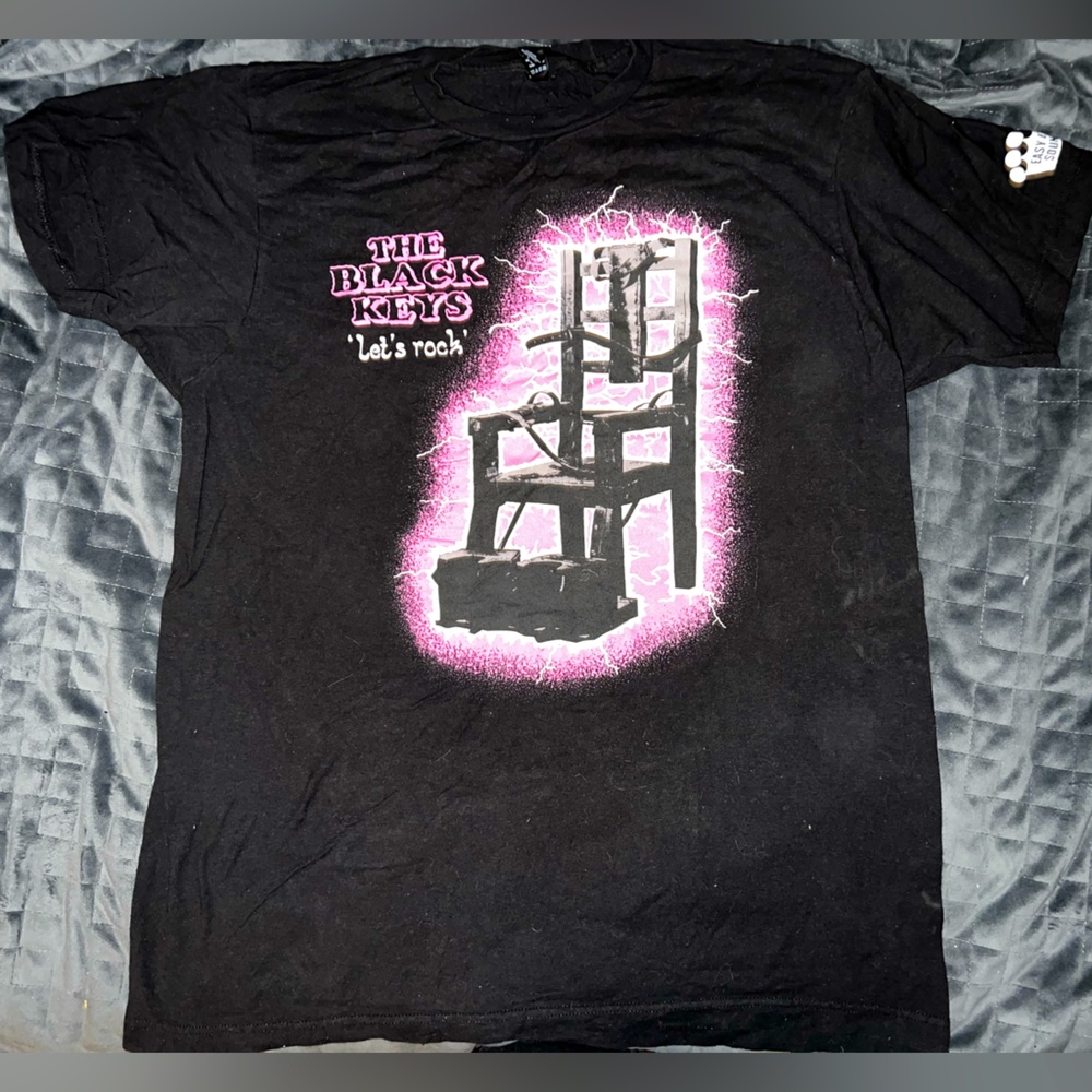 The Black Keys Let’s Rock Tour T Tee Shirt L Large New Band Music Electric